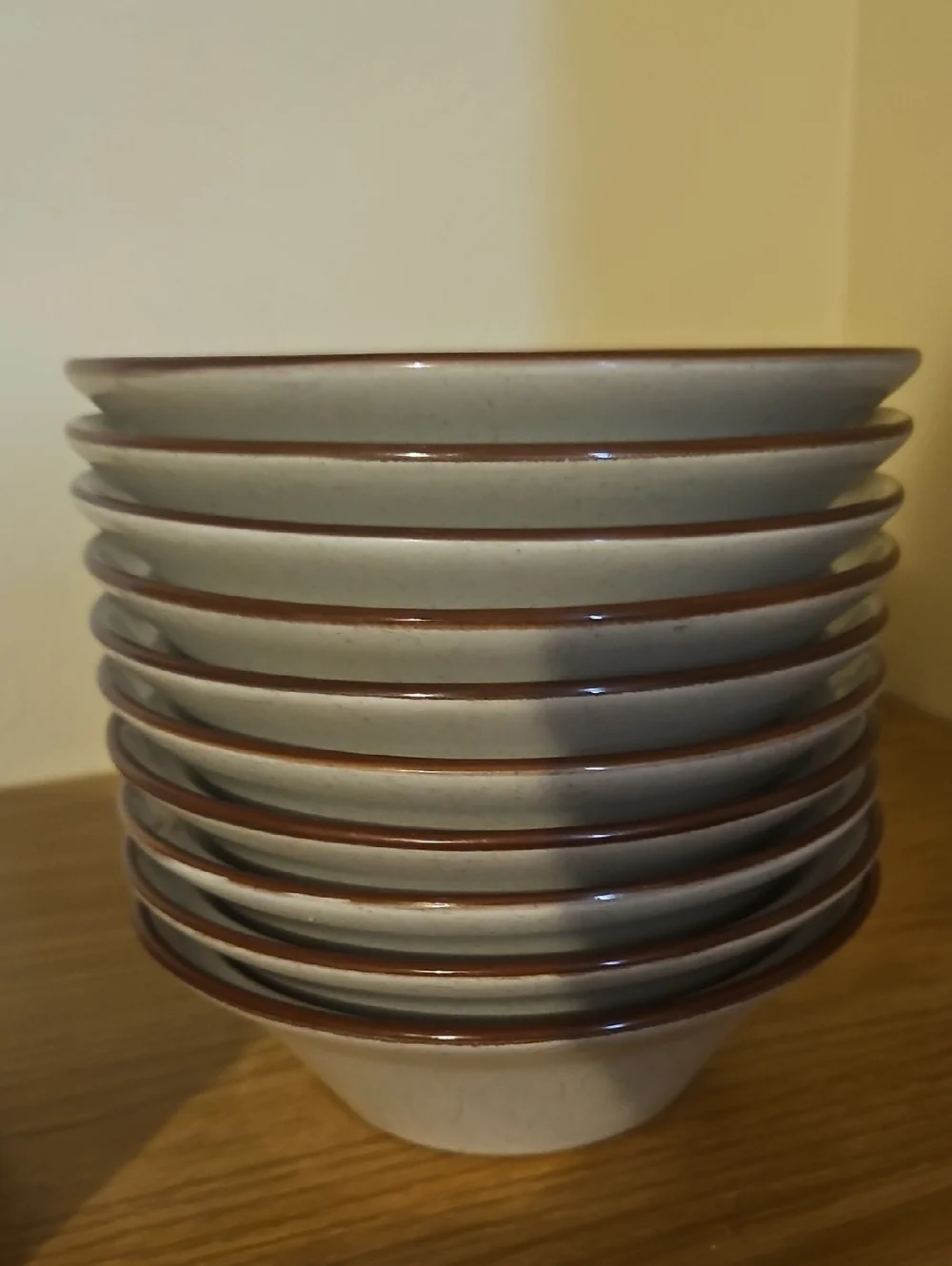 Noritake Stoneware Desert Flowers . 6 Desert Plates. 4 Dinner Plates. 10 Bowls